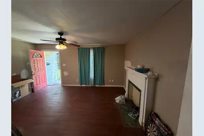 2423 Simpson Street, Paris, TX 75460 - Photo 2