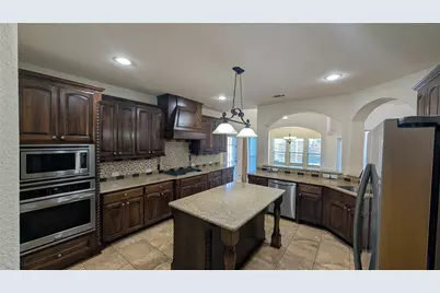 12461 Bridgeport Drive, Frisco, TX 75035 - Photo 14