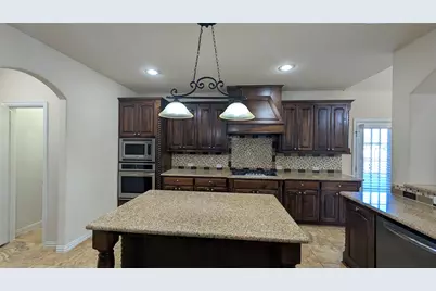 12461 Bridgeport Drive, Frisco, TX 75035 - Photo 16