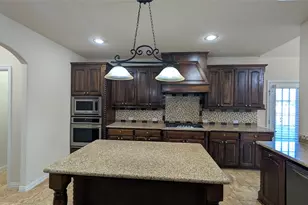 12461 Bridgeport Dr, Frisco, TX 75035 - Photo 16