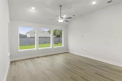 653 Begonia Way, Little Elm, TX 76227 - Photo 16