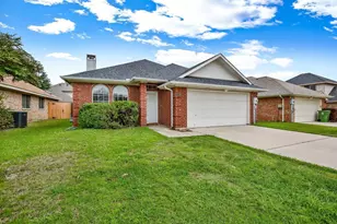 1209 Buehler Ct, Lewisville, TX 75067 - Photo 1