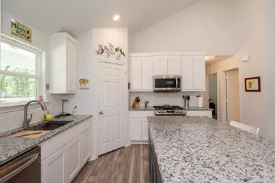 802 County Road 2406, Tool, TX 75143 - Photo 8
