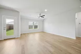 6664 Vly Lk Ln, Fort Worth, TX 76036 - Photo 8