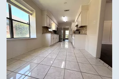 1603 E Peters Colony Road, Carrollton, TX 75007 - Photo 6