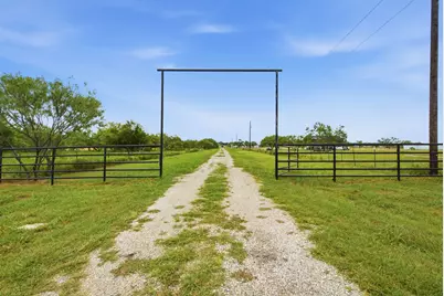 5599 S Fm 113, Millsap, TX 76066 - Photo 34