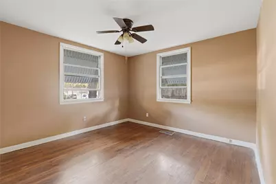 2204 Tierney Road, Fort Worth, TX 76112 - Photo 14