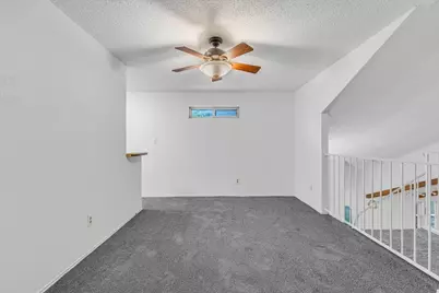 704 Matthews Court, Arlington, TX 76012 - Photo 22