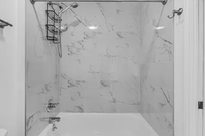 704 Matthews Court, Arlington, TX 76012 - Photo 26