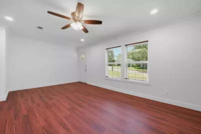 1107 W Hanna Street, Denison, TX 75020 - Photo 6