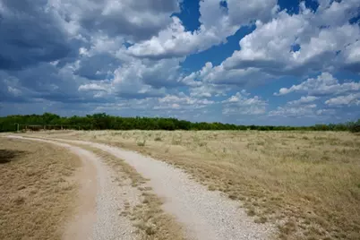 345 Butler Loop, Graham, TX 76450 - Photo 18