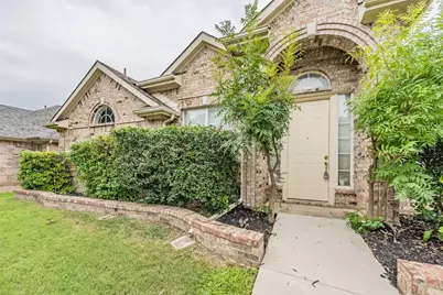 4728 Grant Park Avenue, Fort Worth, TX 76137 - Photo 2