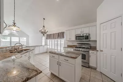 4728 Grant Park Avenue, Fort Worth, TX 76137 - Photo 8