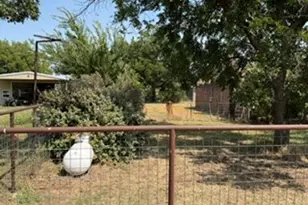 10074 Co Rd 200, Breckenridge, TX 76424 - Photo 8