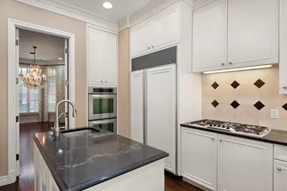 2410 Green Park Drive, Arlington, TX 76017 - Photo 10