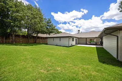7717 Meadowhaven Drive, Dallas, TX 75254 - Photo 4
