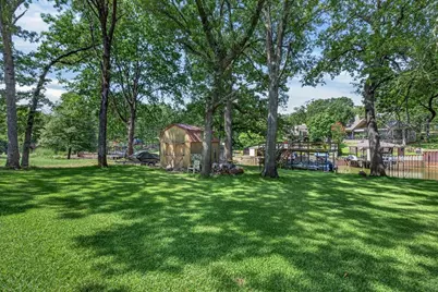 5536 Point Lavista, Malakoff, TX 75148 - Photo 20