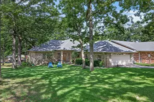 5536 Point Lavista, Malakoff, TX 75148 - Photo 1