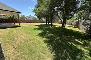 109 Mauna Kea Ln, Bastrop, TX 78602 - Photo 2