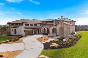 10717 Arrowhead Pt Dr, Fort Worth, TX 76179 - Photo 2