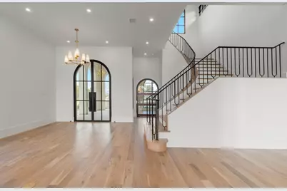 10717 Arrowhead Point Drive, Fort Worth, TX 76179 - Photo 4