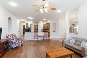 9878 Avalon Dr, Frisco, TX 75035 - Photo 10