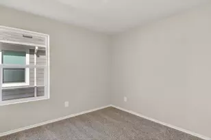 5536 Corduroy Rd, Denton, TX 76249 - Photo 10