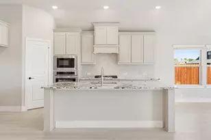 917 Hickory Chase Dr, Godley, TX 76044 - Photo 10