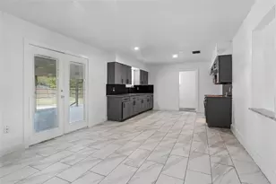 459 Bolero Ave, Dallas, TX 75217 - Photo 12