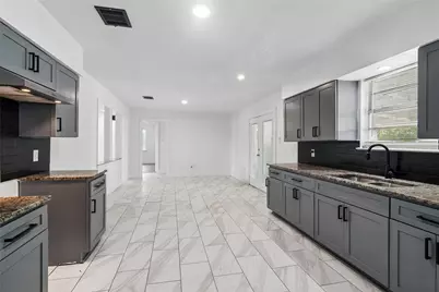 459 Bolero Avenue, Dallas, TX 75217 - Photo 8