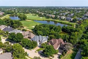 5021 Range Wood Dr, Flower Mound, TX 75028 - Photo 4