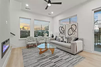 2031 N Prairie Avenue #204, Dallas, TX 75204 - Photo 8