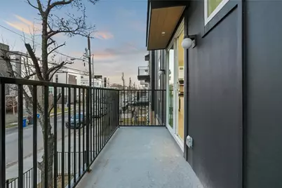 2031 N Prairie Avenue #204, Dallas, TX 75204 - Photo 12