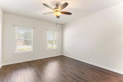 3805 Sage Court, Granbury, TX 76048 - Photo 12