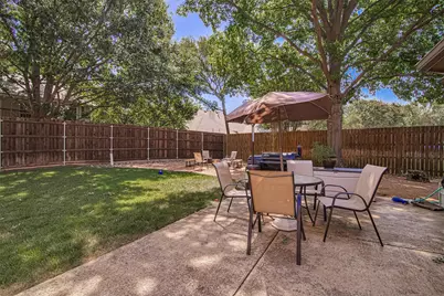 6303 Bramble Creek Court, Arlington, TX 76001 - Photo 38