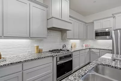 2221 Lasso Lane, Carrollton, TX 75010 - Photo 16