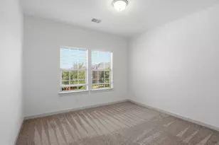 2221 Lasso Ln, Carrollton, TX 75010 - Photo 28