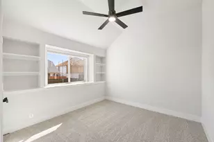 913 Hickory Chase Dr, Godley, TX 76044 - Photo 22
