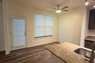 7522 Holly Hill Dr, Dallas, TX 75231 - Photo 4