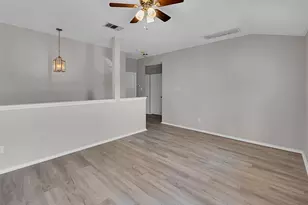 9921 Iron Horse Trail, Waco, TX 76708 - Photo 20