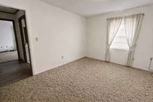 1810 Peach, Goldthwaite, TX 76844 - Photo 12