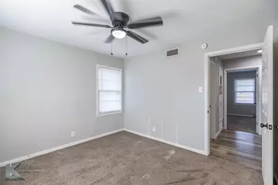 802 S Bowie Drive, Abilene, TX 79605 - Photo 14