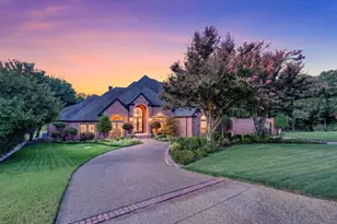 3742 Green Hollow Dr, Grand Prairie, TX 75052 - Photo 1