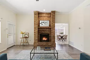 7229 Laurelhill Ct S, Fort Worth, TX 76133 - Photo 2