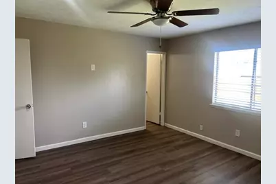 6925 Glenhurst Drive, North Richland Hills, TX 76182 - Photo 12