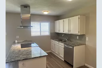 6925 Glenhurst Drive, North Richland Hills, TX 76182 - Photo 10