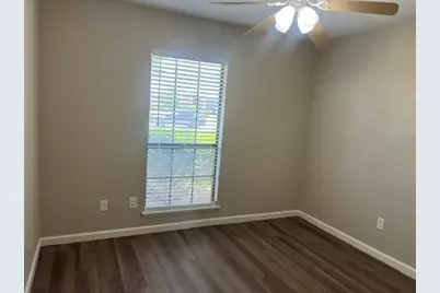6925 Glenhurst Drive, North Richland Hills, TX 76182 - Photo 18