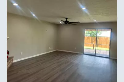 6925 Glenhurst Drive, North Richland Hills, TX 76182 - Photo 6
