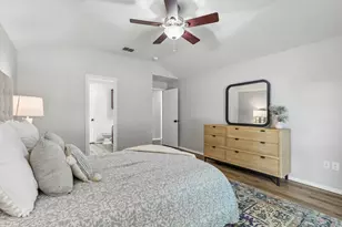 8601 King Ranch Dr, Cross Roads, TX 76227 - Photo 14