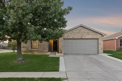 8601 King Ranch Drive, Cross Roads, TX 76227 - Photo 2